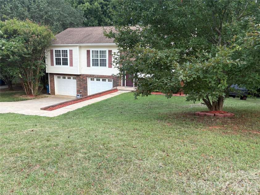 3105 Kay Street, Conover, NC 28613.  MLS# CAR4403288, YatesRealty ID 49179. 