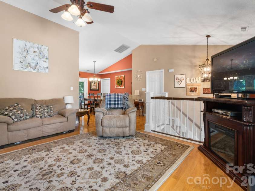 3105 Kay Street, Conover, NC 28613.  MLS# CAR4403288, YatesRealty ID 49179. 