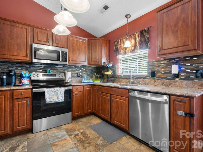 3105 Kay Street, Conover, NC 28613.  MLS# CAR4403288, YatesRealty ID 49179. 