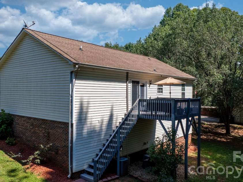 3105 Kay Street, Conover, NC 28613.  MLS# CAR4403288, YatesRealty ID 49179. 