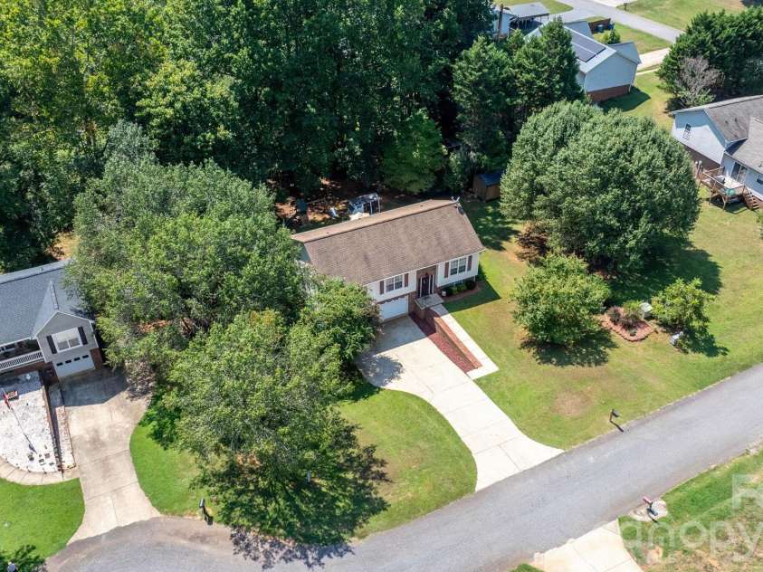 3105 Kay Street, Conover, NC 28613.  MLS# CAR4403288, YatesRealty ID 49179. 