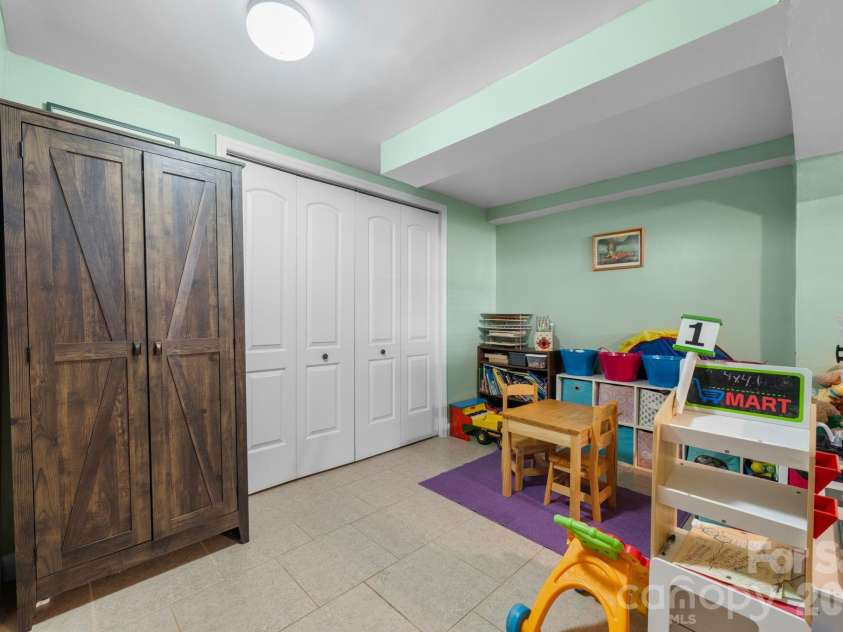 3105 Kay Street, Conover, NC 28613.  MLS# CAR4403288, YatesRealty ID 49179. 