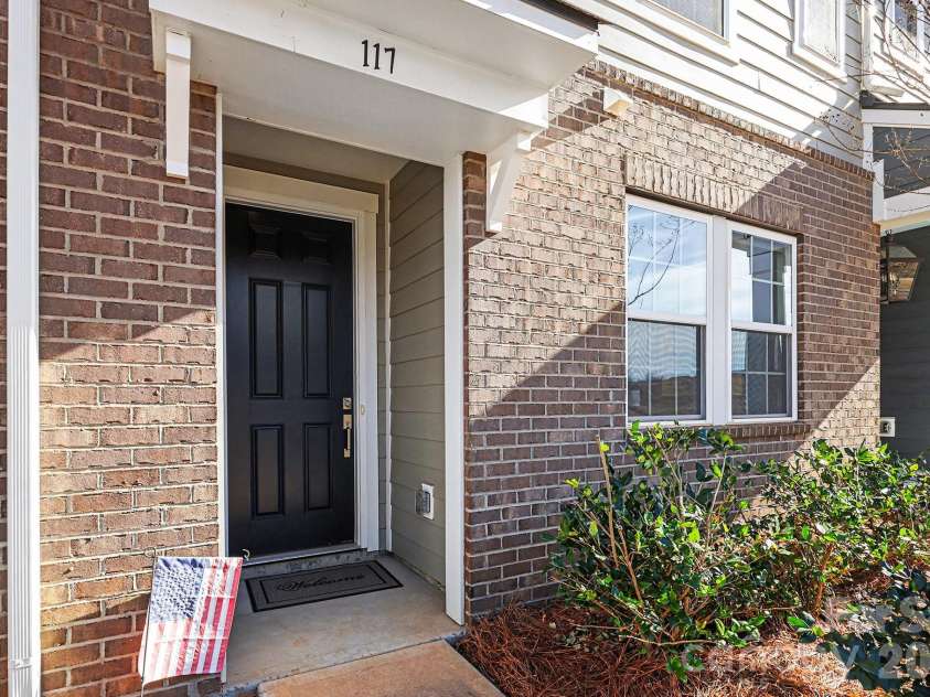 117 Morning Gap Parkway, Fort Mill, SC 29715.  MLS# CAR4333429, YatesRealty ID 4918. Entrance to the townhome.