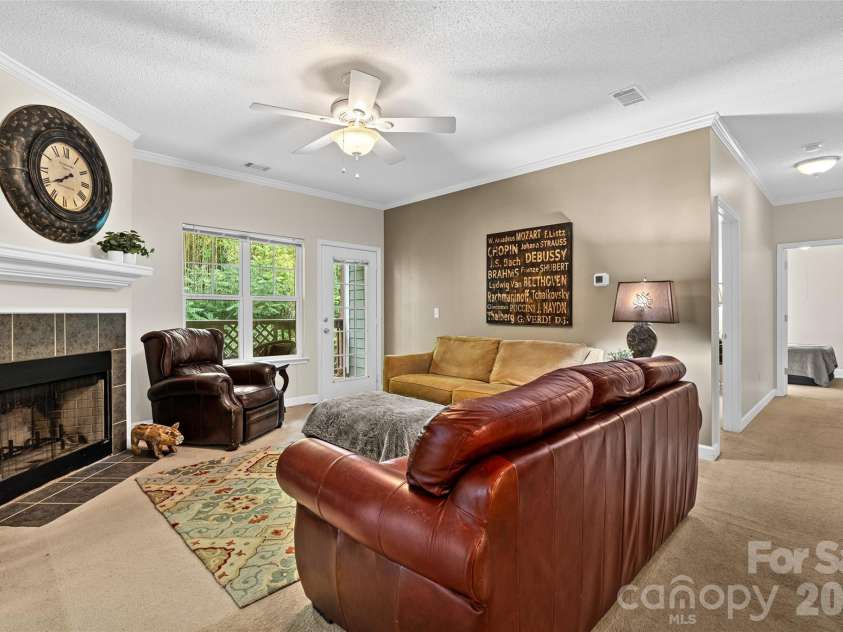 2000 Olde Eastwood Village Boulevard, Asheville, NC 28803.  MLS# CAR4402101, YatesRealty ID 4918. 