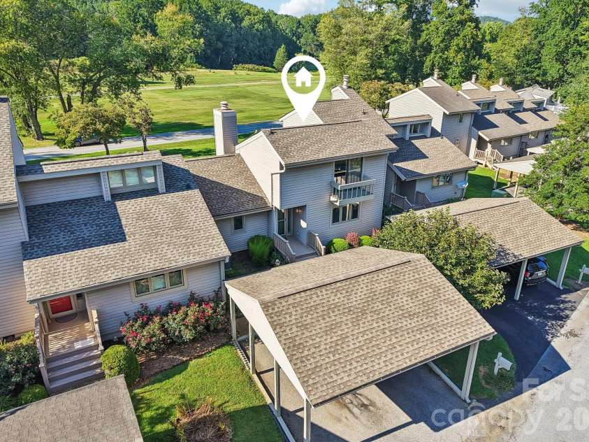 18 Foxmoor Court, Etowah, NC 28729.  MLS# CAR4422000, YatesRealty ID 49180. 