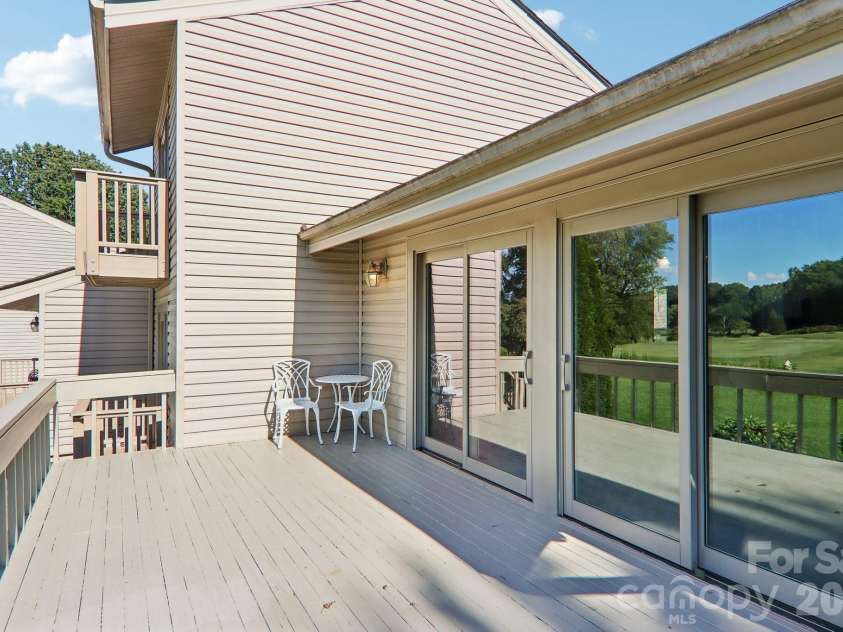 18 Foxmoor Court, Etowah, NC 28729.  MLS# CAR4422000, YatesRealty ID 49180. 