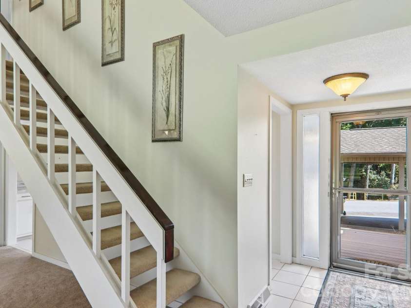 18 Foxmoor Court, Etowah, NC 28729.  MLS# CAR4422000, YatesRealty ID 49180. 
