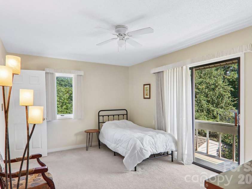 18 Foxmoor Court, Etowah, NC 28729.  MLS# CAR4422000, YatesRealty ID 49180. 