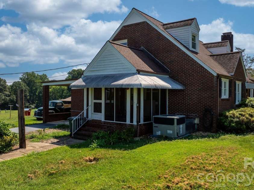 3962 Startown Road, Newton, NC 28658.  MLS# CAR4421689, YatesRealty ID 49182. 