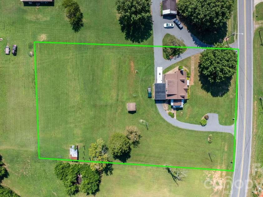 3962 Startown Road, Newton, NC 28658.  MLS# CAR4421689, YatesRealty ID 49182. 