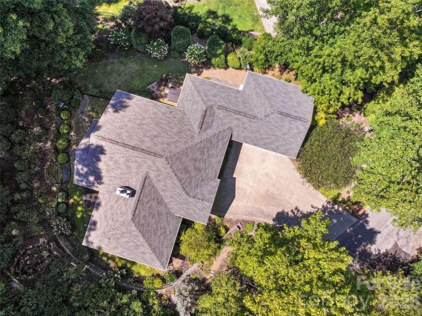 330 Sanctuary Drive, Waynesville, NC 28786.  MLS# CAR4421029, YatesRealty ID 49186. 
