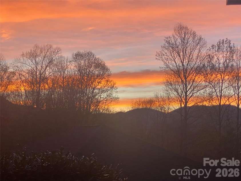 330 Sanctuary Drive, Waynesville, NC 28786.  MLS# CAR4421029, YatesRealty ID 49186. 