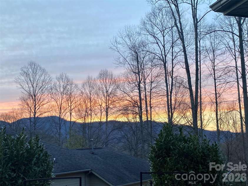 330 Sanctuary Drive, Waynesville, NC 28786.  MLS# CAR4421029, YatesRealty ID 49186. 