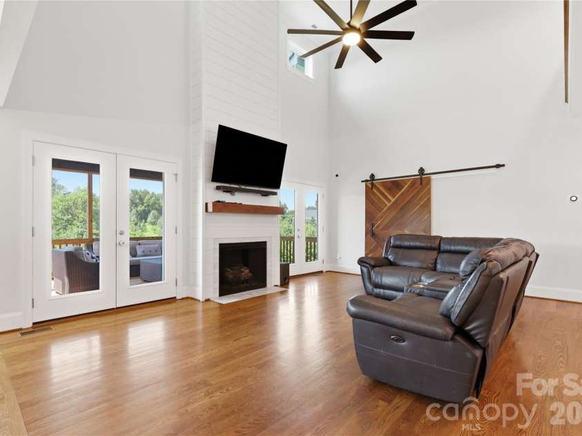 180 Eagles Landing Lane, Mocksville, NC 27028.  MLS# CAR4422101, YatesRealty ID 49190. 