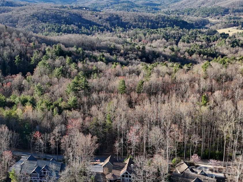 Lot 2 Tomahawk Trail, Hendersonville, NC 28739.  MLS# CAR4419097, YatesRealty ID 49191. Vista at Cummings Cove