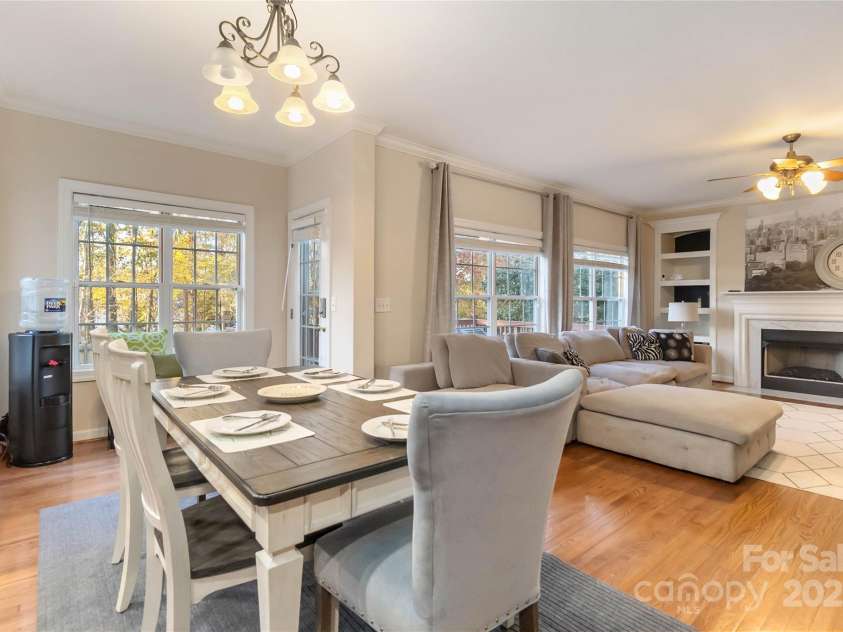 1608 Copperplate Road, Charlotte, NC 28262.  MLS# CAR4323232, YatesRealty ID 492. Dining area