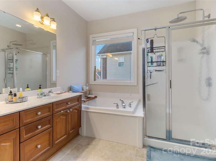 1608 Copperplate Road, Charlotte, NC 28262.  MLS# CAR4323232, YatesRealty ID 492. Owner's Bath/Standup/Garden tub