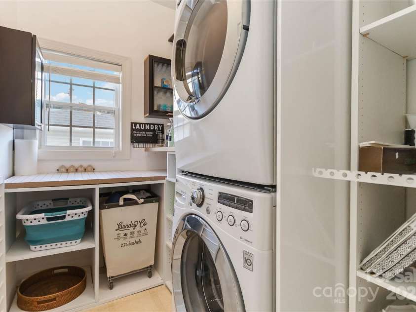 1608 Copperplate Road, Charlotte, NC 28262.  MLS# CAR4323232, YatesRealty ID 492. Walk-in laundry 