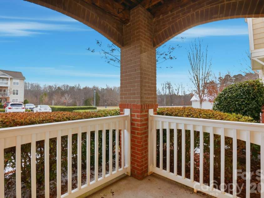 16608 Amberside Road, Cornelius, NC 28031.  MLS# CAR4340379, YatesRealty ID 4920. 