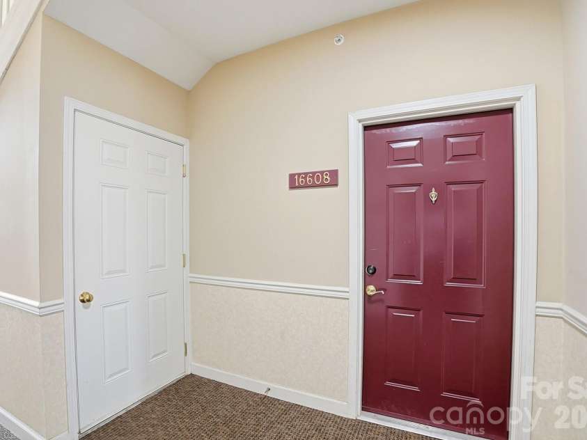 16608 Amberside Road, Cornelius, NC 28031.  MLS# CAR4340379, YatesRealty ID 4920. 
