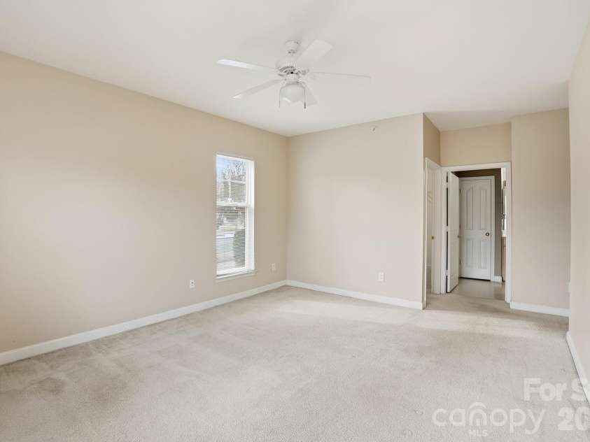 16608 Amberside Road, Cornelius, NC 28031.  MLS# CAR4340379, YatesRealty ID 4920. 