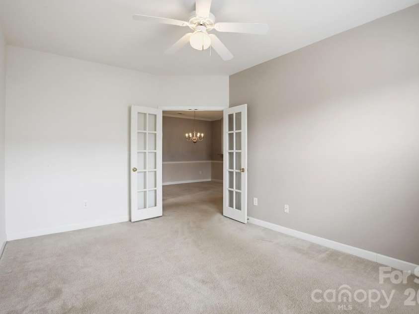 16608 Amberside Road, Cornelius, NC 28031.  MLS# CAR4340379, YatesRealty ID 4920. 