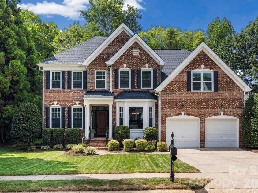 9004 Creekstone Road, Waxhaw, NC 28173.  MLS# CAR4416844, YatesRealty ID 49201. 