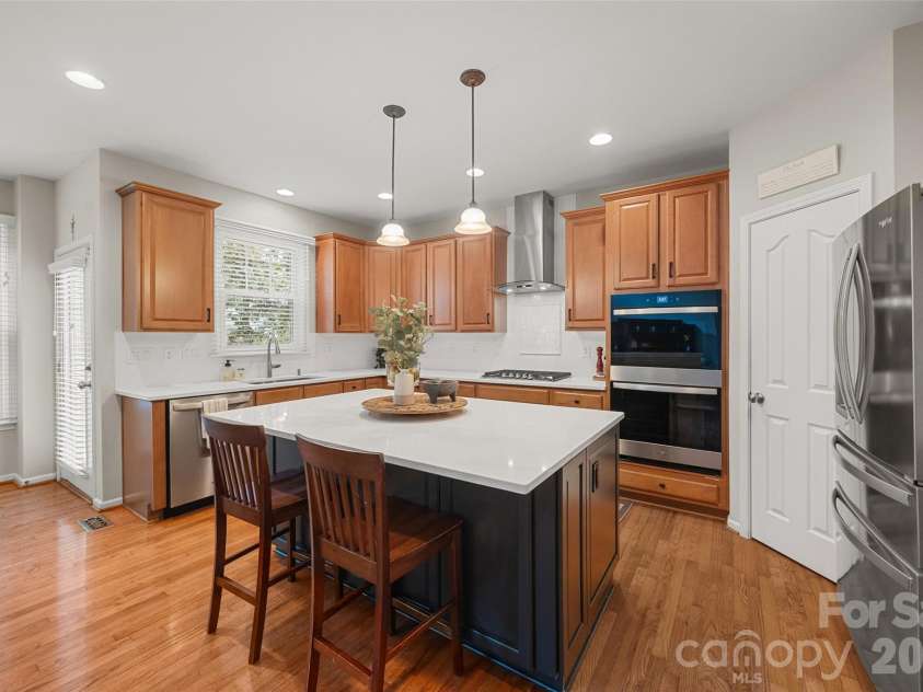 9004 Creekstone Road, Waxhaw, NC 28173.  MLS# CAR4416844, YatesRealty ID 49201. Kitchen w/ Island