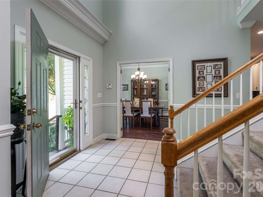 216 Holly Lane, Greer, SC 29651.  MLS# CAR4421650, YatesRealty ID 49208. 