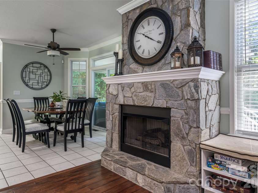 216 Holly Lane, Greer, SC 29651.  MLS# CAR4421650, YatesRealty ID 49208. 