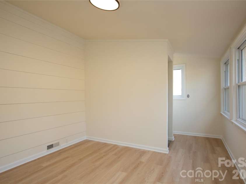 1411 Chelsea Street, Winston Salem, NC 27103.  MLS# CAR4341682, YatesRealty ID 4921. 3rd Bedroom