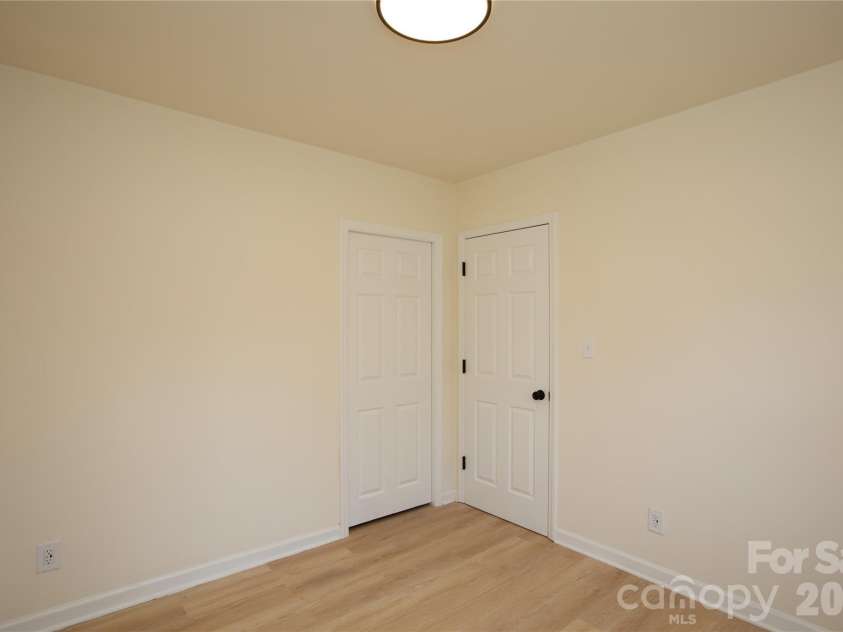 1411 Chelsea Street, Winston Salem, NC 27103.  MLS# CAR4341682, YatesRealty ID 4921. Bedroom