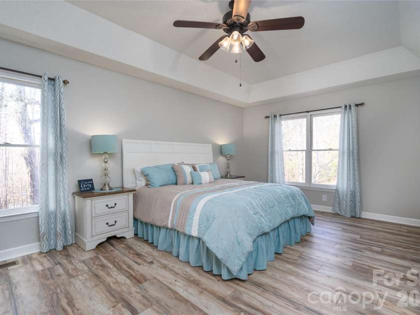 2568 Chelsea Drive, Concord, NC 28025.  MLS# CAR4334565, YatesRealty ID 4921. Primary on Main