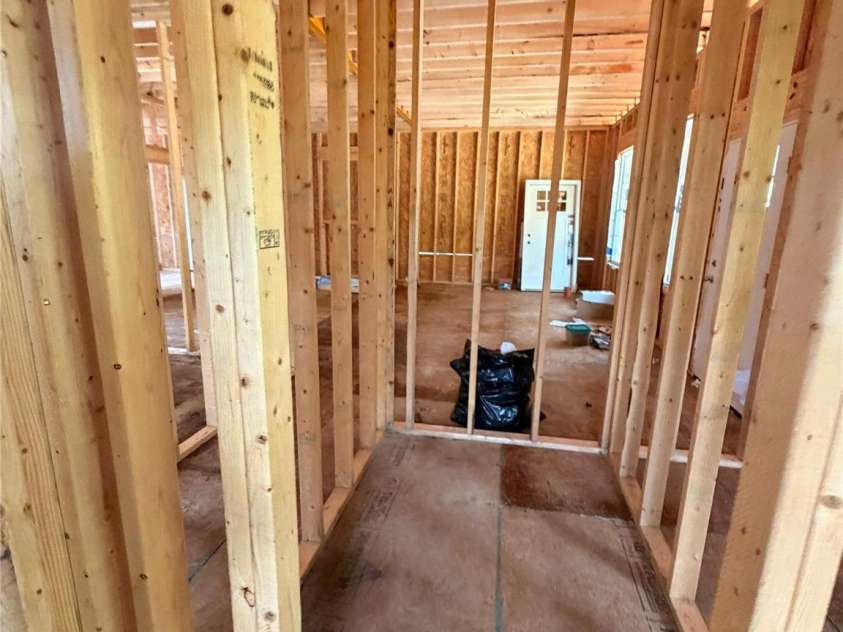 207 Mauney Street, Mount Holly, NC 28120.  MLS# CAR4420290, YatesRealty ID 49210. 