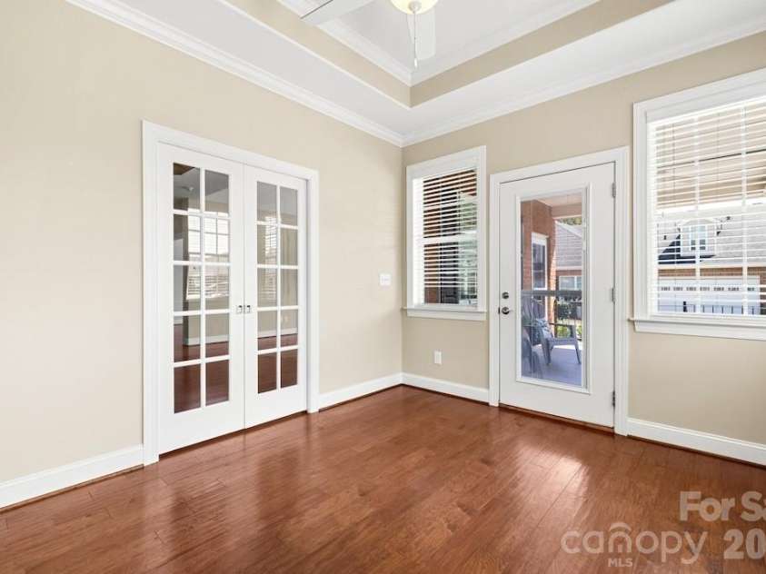 8379 Glacier Drive, Denver, NC 28037.  MLS# CAR4419835, YatesRealty ID 49211. 