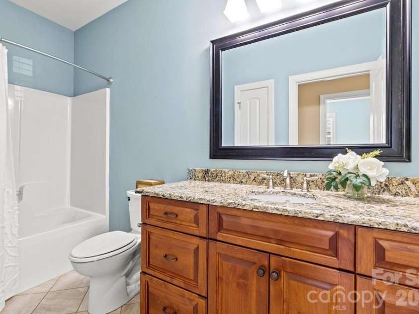 8379 Glacier Drive, Denver, NC 28037.  MLS# CAR4419835, YatesRealty ID 49211. 