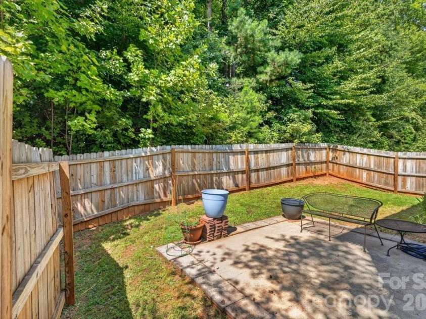 4403 Trillium Fields Drive, Charlotte, NC 28269.  MLS# CAR4416499, YatesRealty ID 49212. 