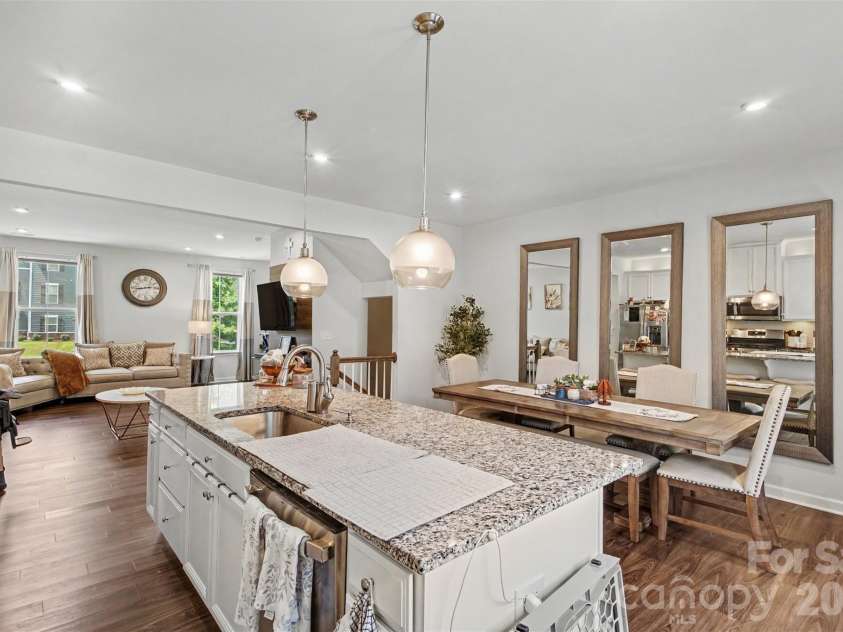 4518 Valley Walk Drive, Charlotte, NC 28216.  MLS# CAR4415326, YatesRealty ID 49213. Second floor- Island