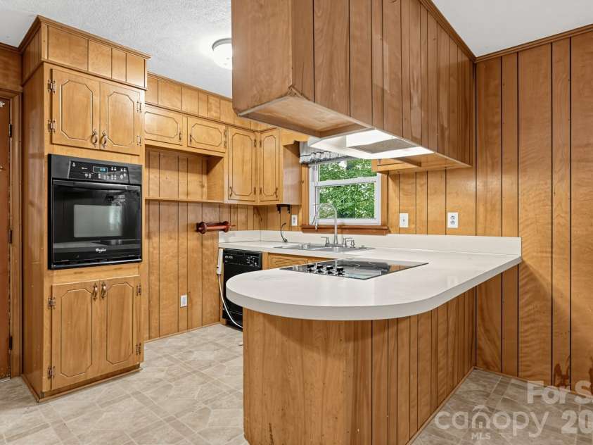 204 Redding Road, Stanley, NC 28164.  MLS# CAR4422140, YatesRealty ID 49214. 