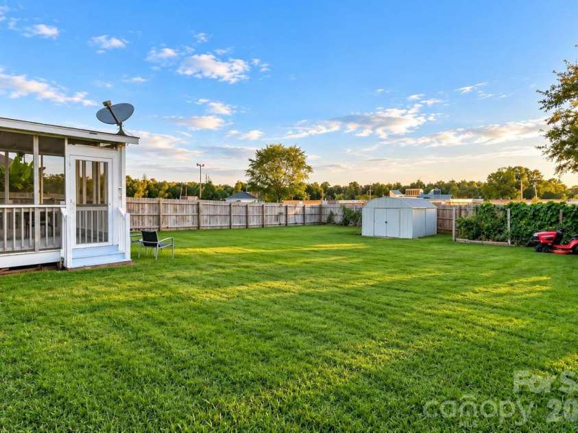 2002 Hemby Commons Parkway, Indian Trail, NC 28079.  MLS# CAR4422146, YatesRealty ID 49216. 