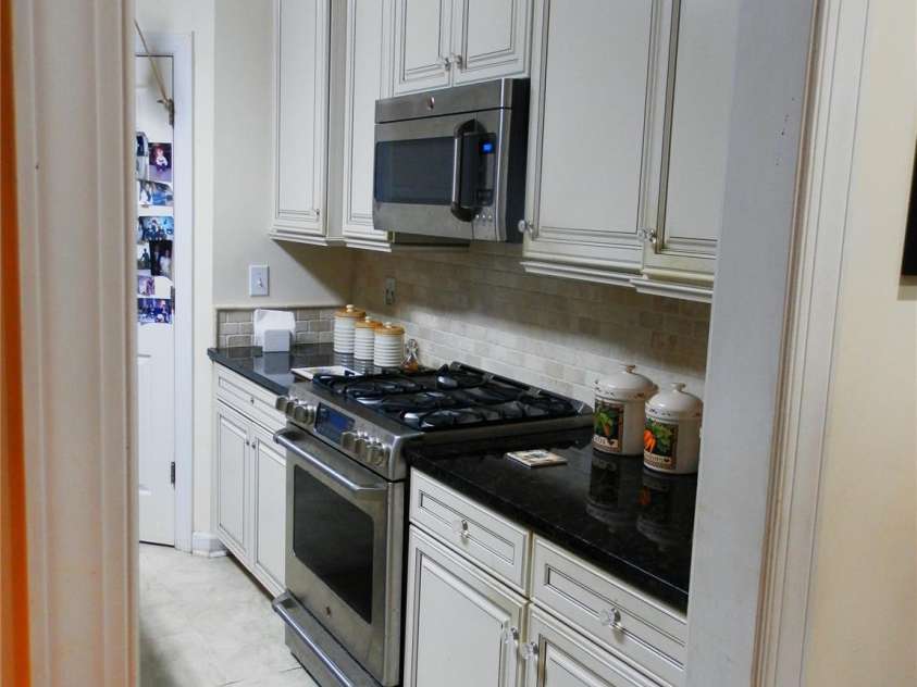 12545 Abbotsbury Court, Charlotte, NC 28277.  MLS# CAR4420703, YatesRealty ID 49217. 