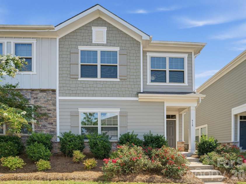918 Sagecroft Lane, Indian Trail, NC 28079.  MLS# CAR4422152, YatesRealty ID 49218. 