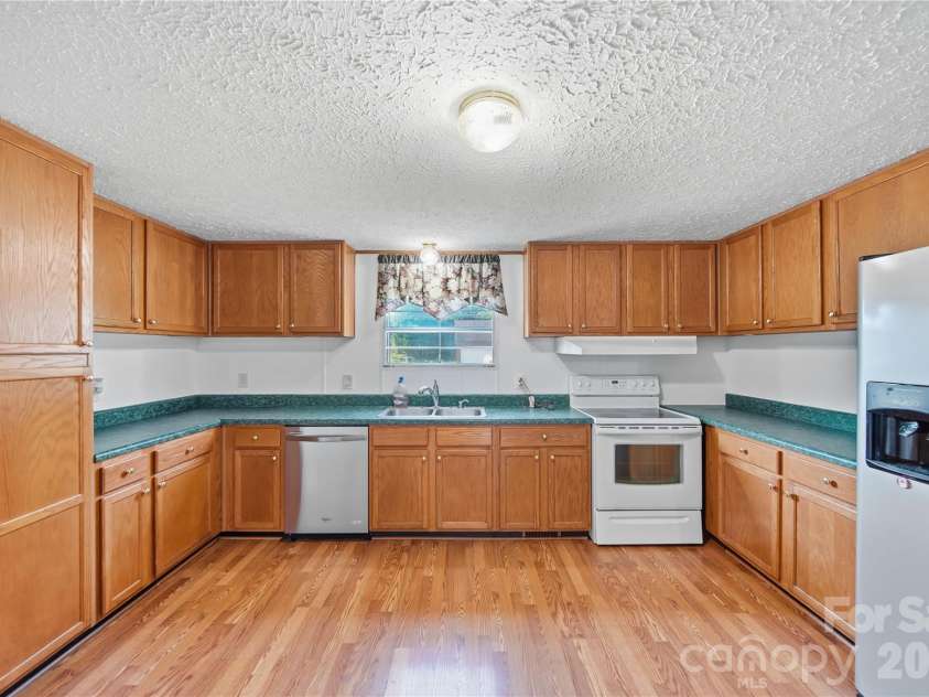 950 Weaver Road, China Grove, NC 28023.  MLS# CAR4422115, YatesRealty ID 49219. 