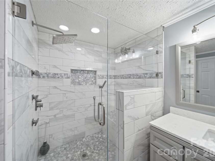 950 Weaver Road, China Grove, NC 28023.  MLS# CAR4422115, YatesRealty ID 49219. 
