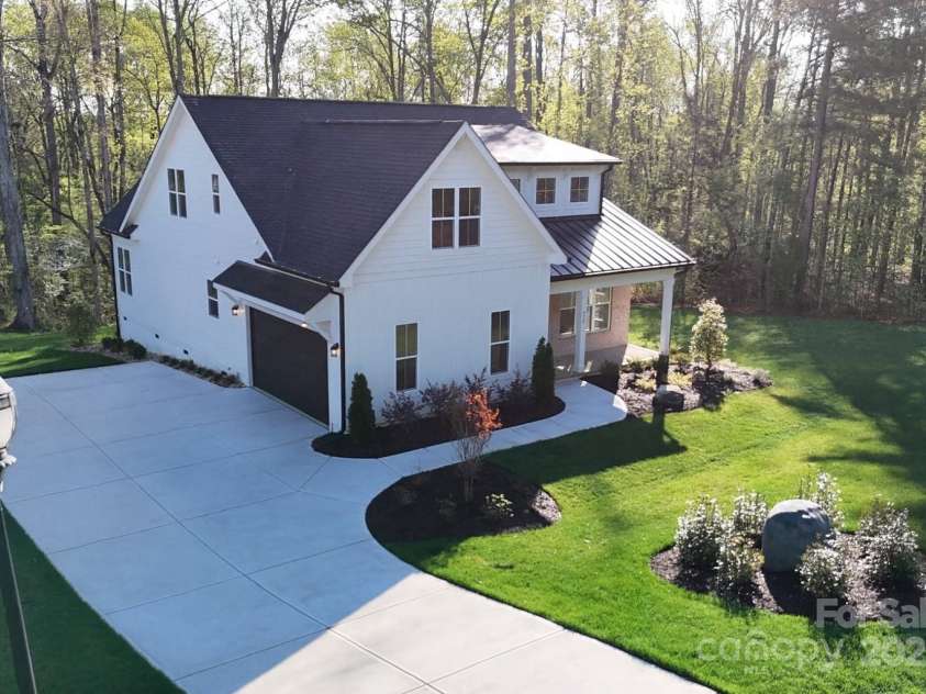 472 Bellingshire Drive, Mt Ulla, NC 28125.  MLS# CAR4292714, YatesRealty ID 4922. 