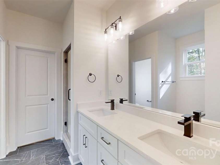 472 Bellingshire Drive, Mt Ulla, NC 28125.  MLS# CAR4292714, YatesRealty ID 4922. 