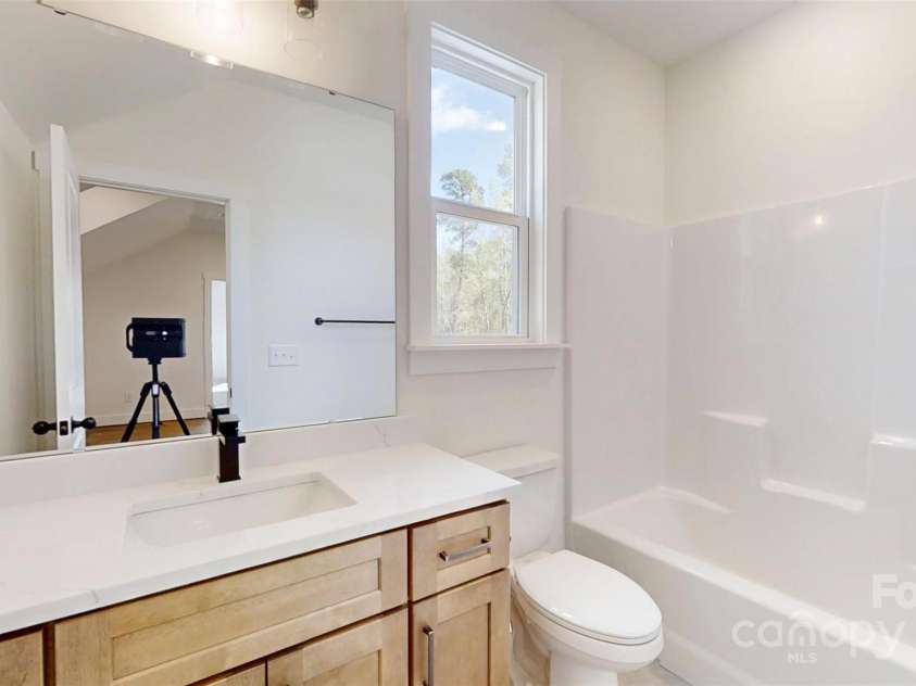 472 Bellingshire Drive, Mt Ulla, NC 28125.  MLS# CAR4292714, YatesRealty ID 4922. Full bath upstairs