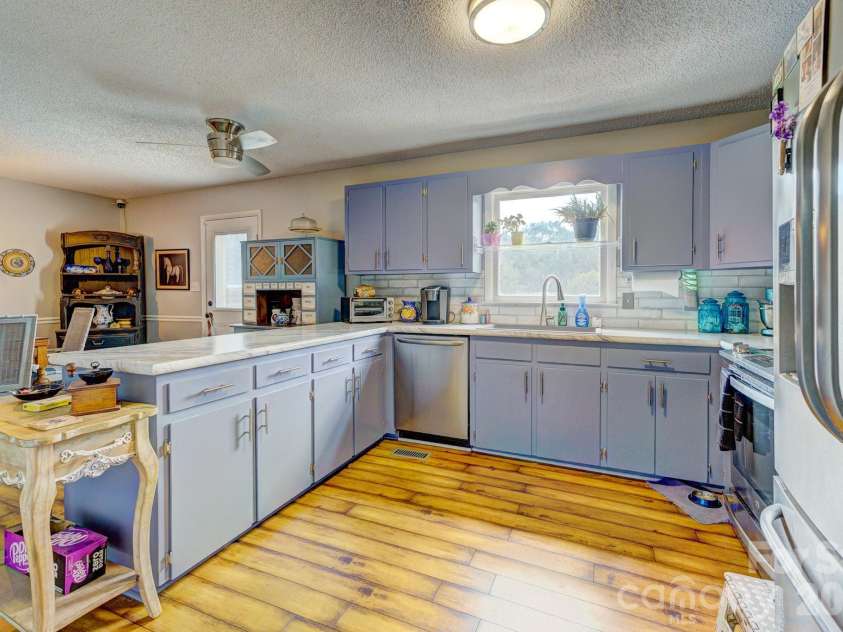 354 Jack Francis Road, Shelby, NC 28152.  MLS# CAR4422037, YatesRealty ID 49225. 