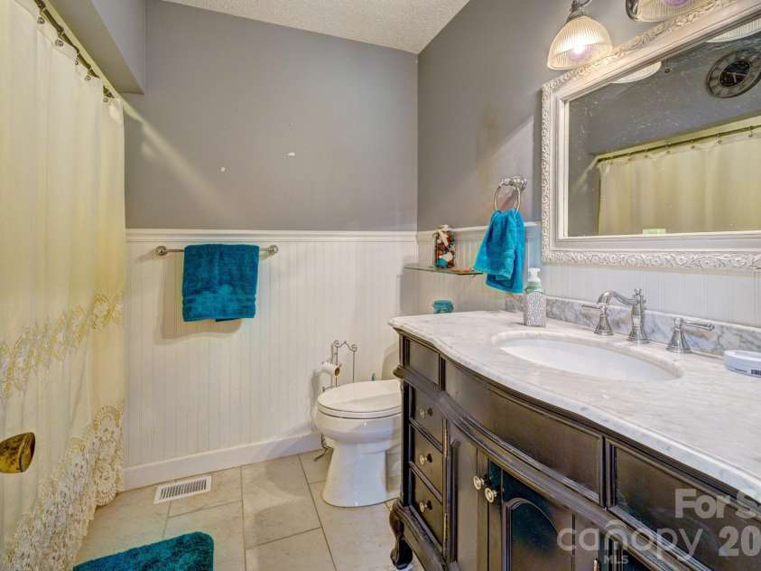 354 Jack Francis Road, Shelby, NC 28152.  MLS# CAR4422037, YatesRealty ID 49225. 