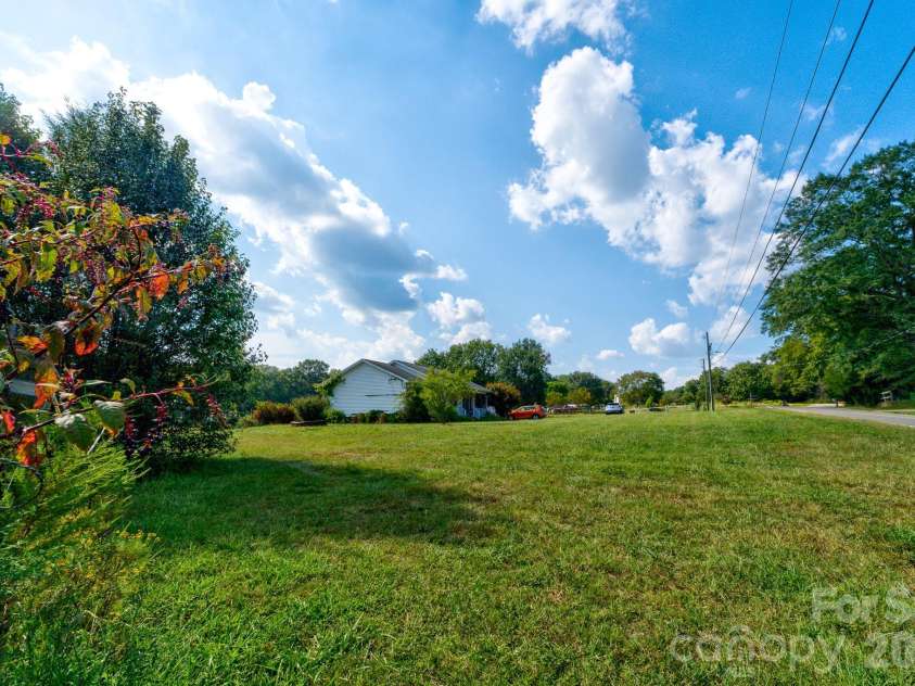 354 Jack Francis Road, Shelby, NC 28152.  MLS# CAR4422037, YatesRealty ID 49225. 